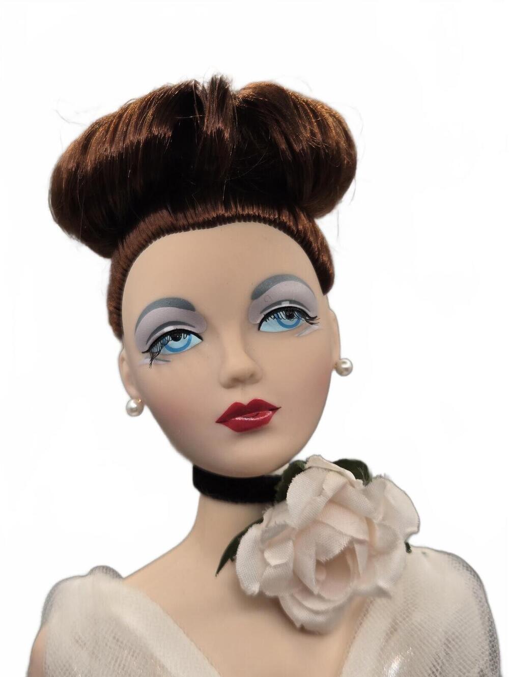 16” Ashton Drake Gene Marshall Doll Covent Garden, fancy opera gown, gorgeous